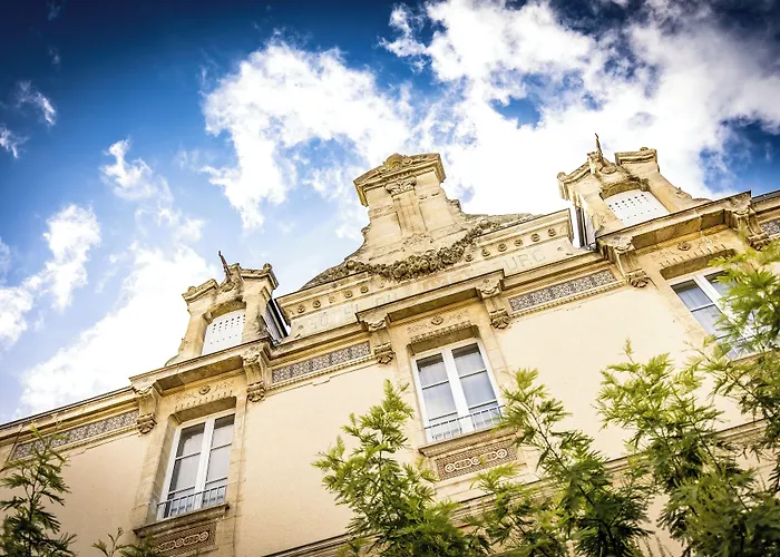 Grand Du Luxembourg & Hotel Bayeux