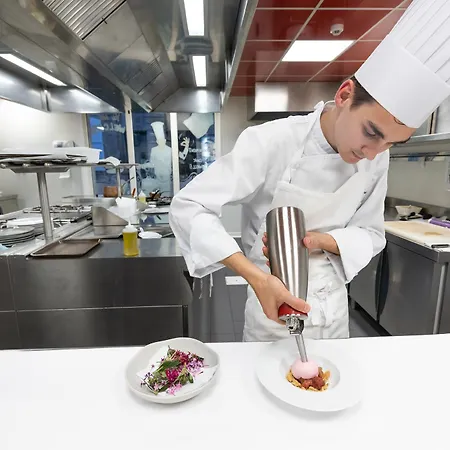 Grand Du Luxembourg & 4*