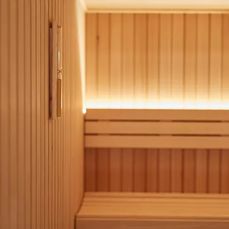 Grand Du Luxembourg & Hotell Bayeux