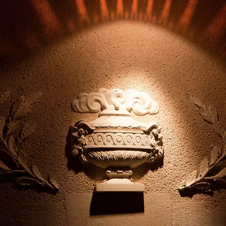 Grand Du Luxembourg & 4* Bayeux