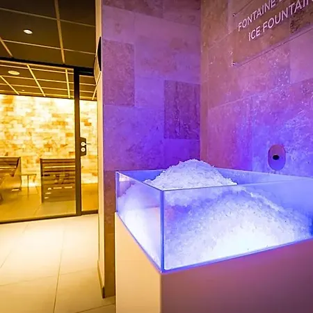 Grand Du Luxembourg & Hotel Bayeux