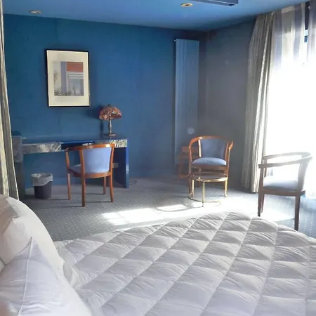 Grand Du Luxembourg &