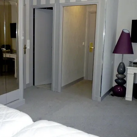 Hotel Grand Du Luxembourg & Bayeux