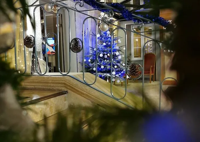 Grand Du Luxembourg & 4* Bayeux