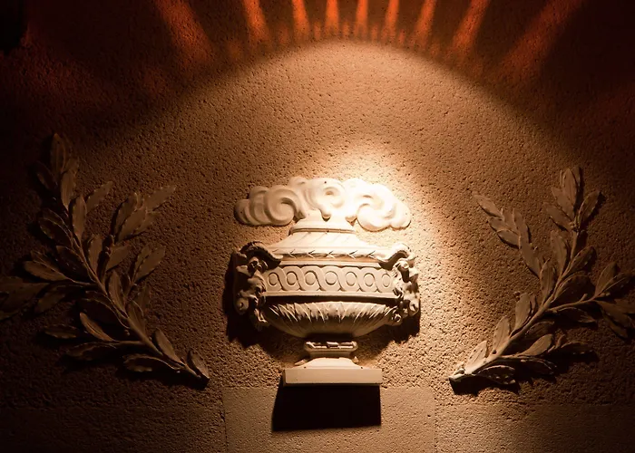 Grand Du Luxembourg & 4* Bayeux