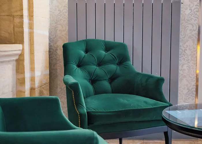 Grand Du Luxembourg & Bayeux