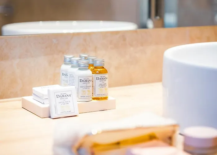 Hotel Grand Du Luxembourg & Bayeux